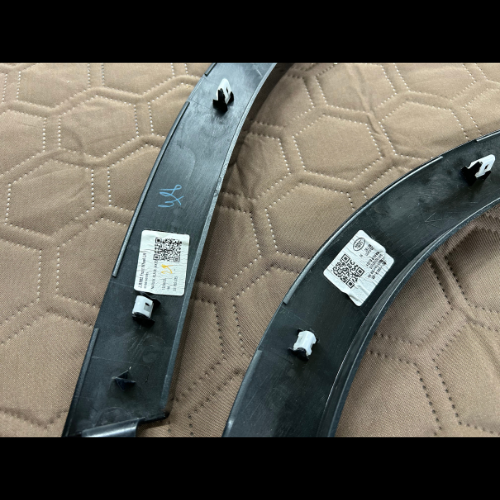 純正フェンダーアーチ