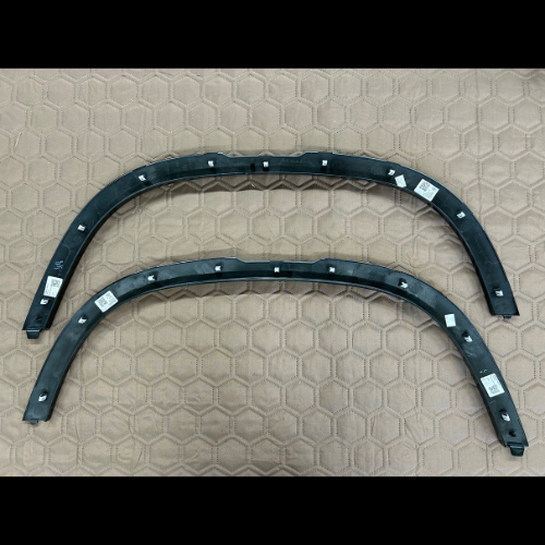 純正フェンダーアーチ