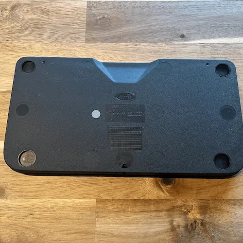 新型ディフェンダー110 90 130 L663 DEFENDER センタートレイ アフターパーツ 純正品