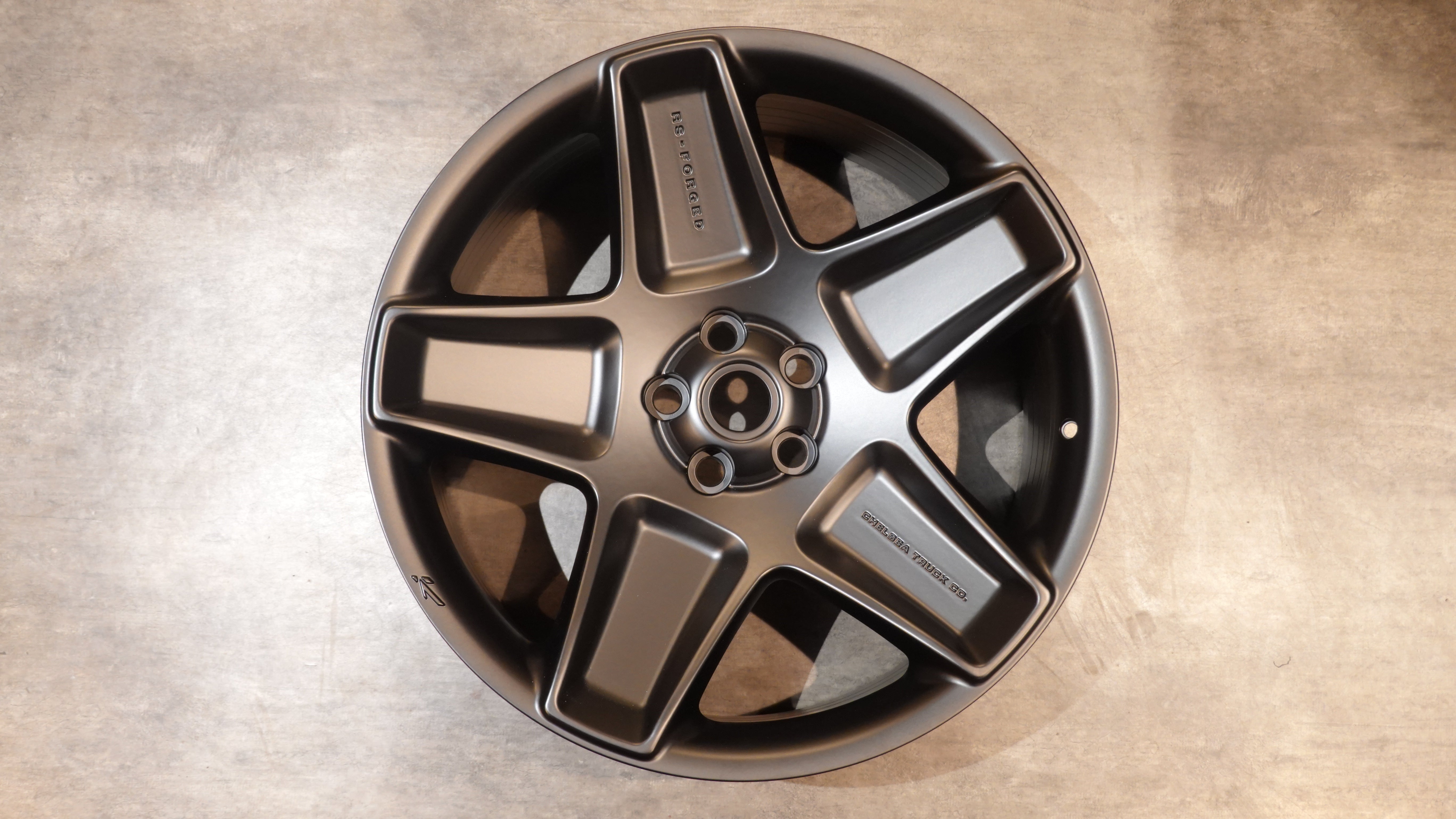 KAHN MONDIAL RETRO RS-FORGED LIGHT 中古 – TREEY LAND KAHN MONDIAL RETRO RS-FORGED LIGHT 中古 – TREEY LAND