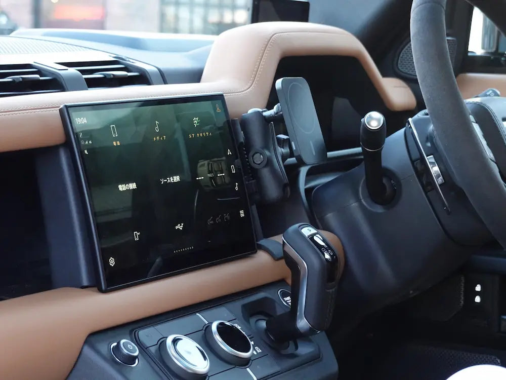 ディフェンダー DEFENDER モバイルホルダー 携帯充電 充電器 マグネット MagSafe