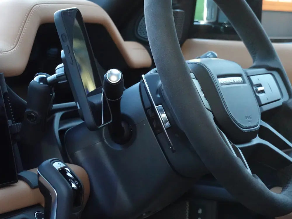 ディフェンダー DEFENDER モバイルホルダー 携帯充電 充電器 マグネット MagSafe