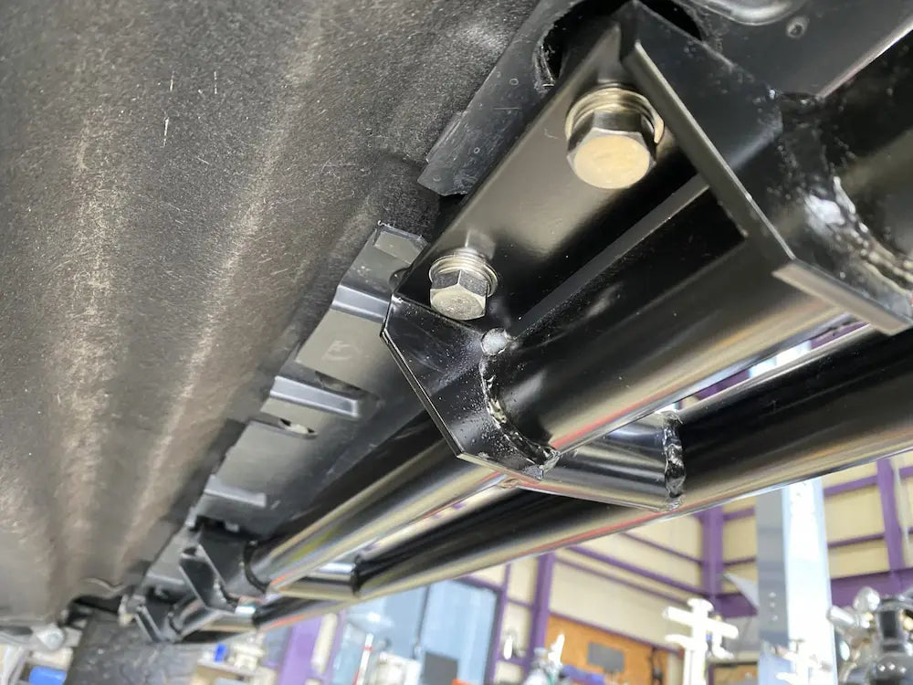 ディフェンダー110 90 130 サイドステップ 固定ステップ アンダーガード ロックガード オクタ OCTA LINE-X塗装 ラプター塗装