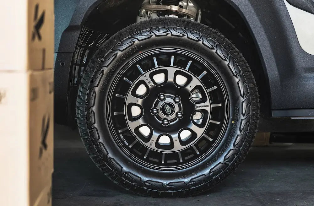 ディフェンダー ホイール アルミホイール KAHN HAMMERHEAD RS 鍛造ホイール オフロードタイヤ スタッドレスタイヤ