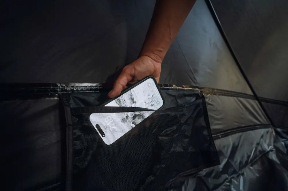 ROAM The Drifter Tent｜ランドローバー ディフェンダーで楽しむキャンプ・アウトドアテント