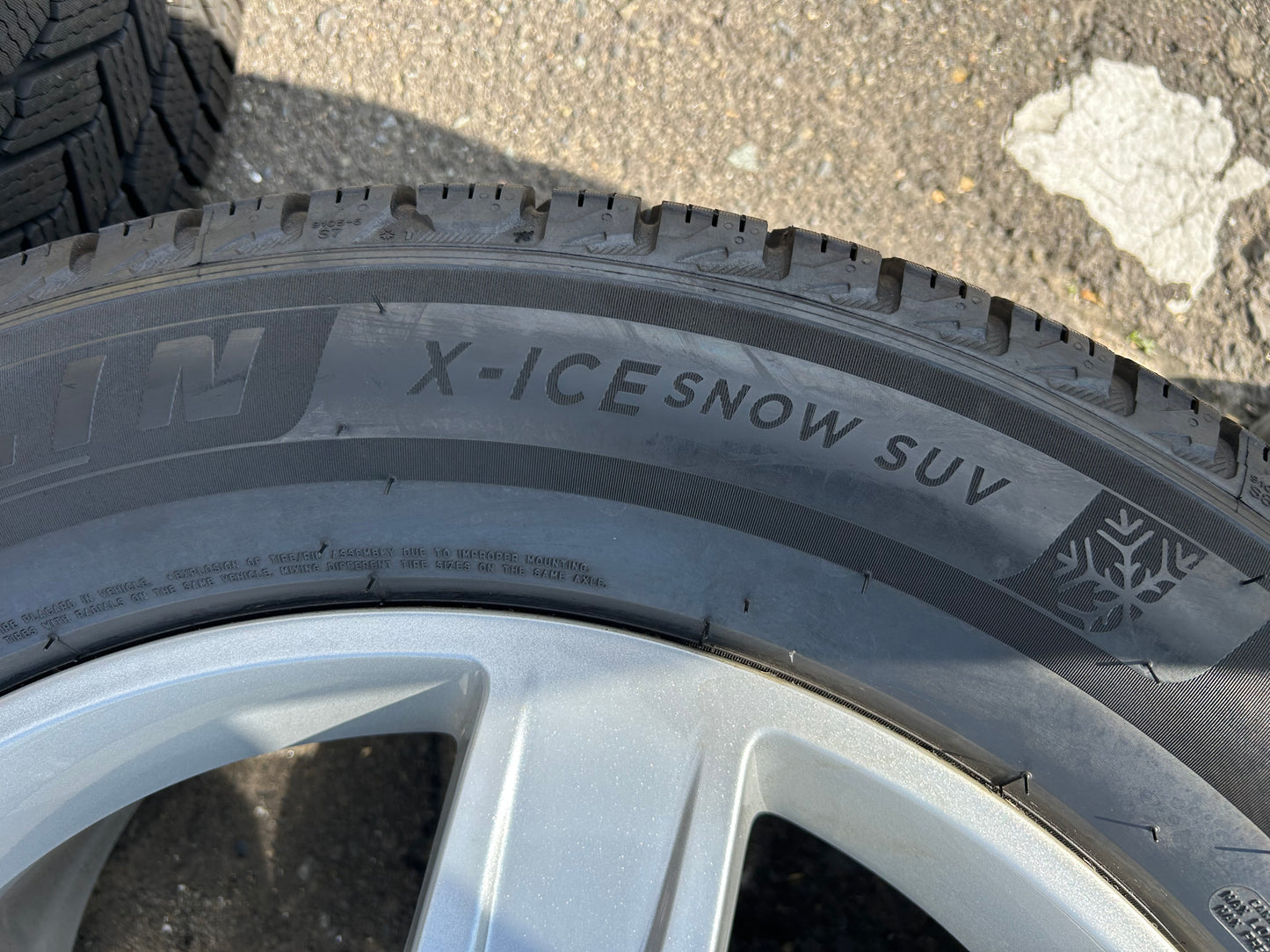 純正ホイール スタッドレスタイヤ4本