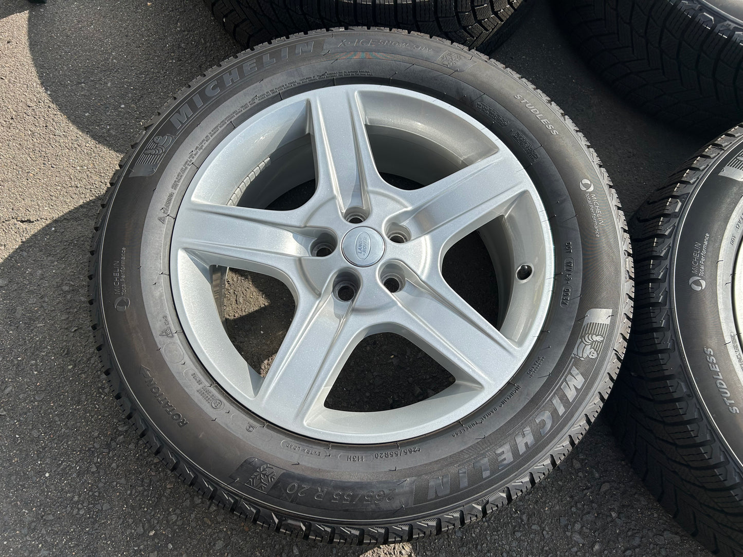 純正ホイール スタッドレスタイヤ4本