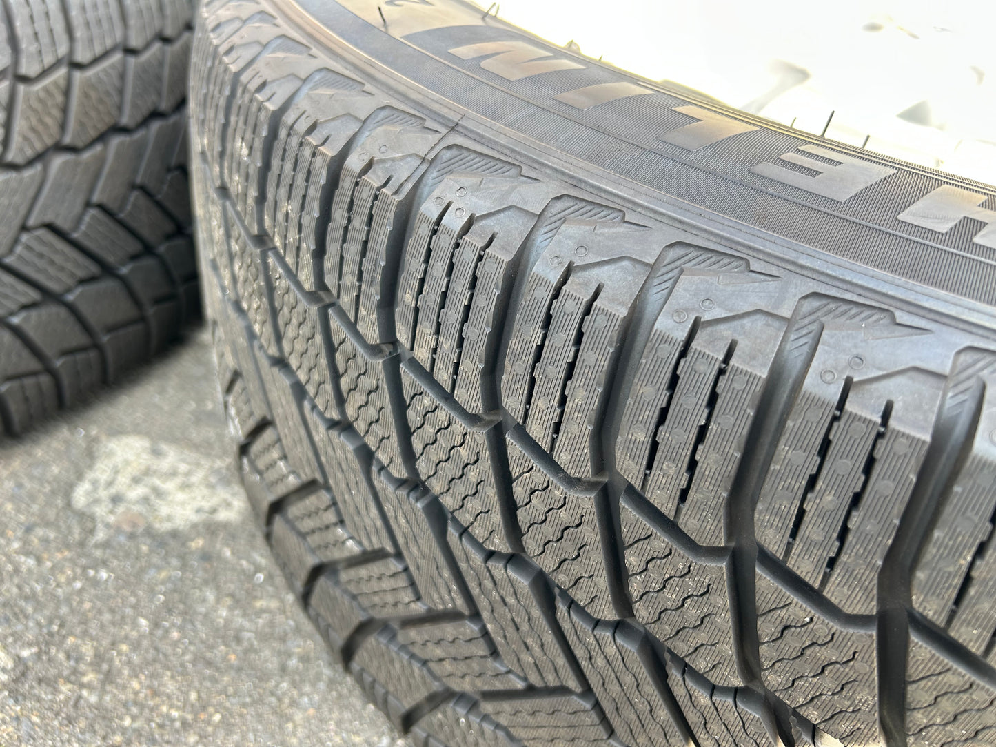 純正ホイール スタッドレスタイヤ4本