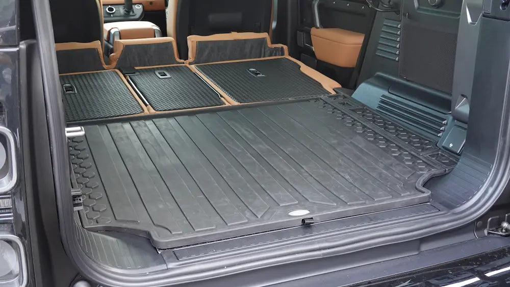 新型ディフェンダー ディフェンダー110 90 130 L663 ラゲッジマット 純正ロードスペースラバーマット VPLES0566 - LAND ROVER DEFENDER 2002 LOADSPACE MAT IN RUBBER - FITS DEFENDER 110 - DOESN'T FIT HYBRID MODELS - GENUINE LAND ROVER