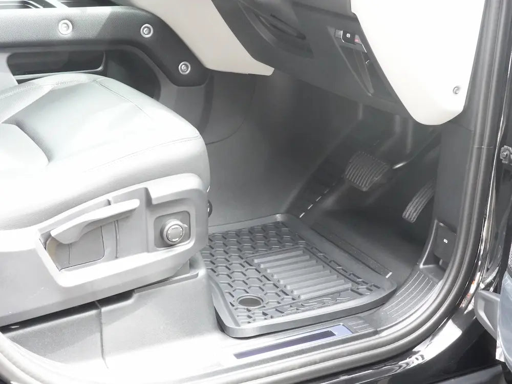 新型ランドローバー ディフェンダー110 90 130 ラグジュアリーマット 新型ランドローバー ディフェンダー110 90 130 ラグジュアリーマット