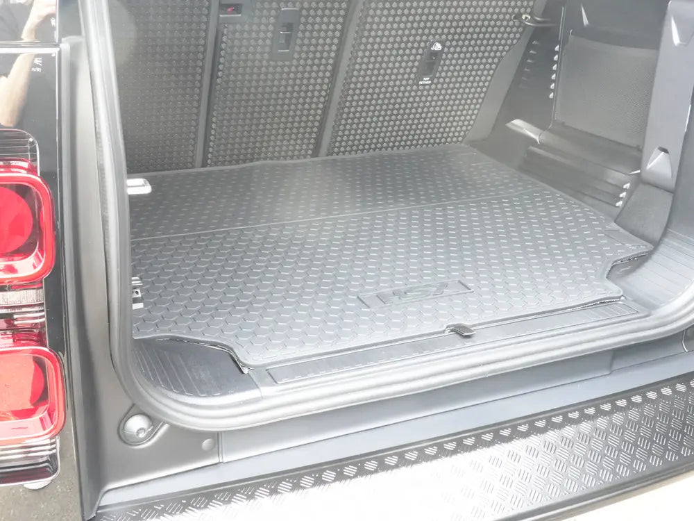 新型ディフェンダー110 90 L663 ラゲッジマット ラバーマット LAND 新型ディフェンダー110 90 L663 ラゲッジマット ラバーマット LAND