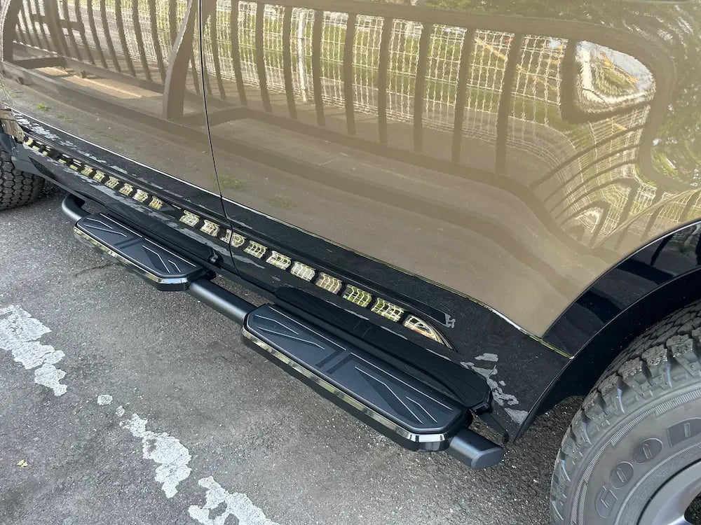 ディフェンダー　サイドステップ　純正ステップ　ステップ　URBAN 電動サイドステップ　ディフェンダー110