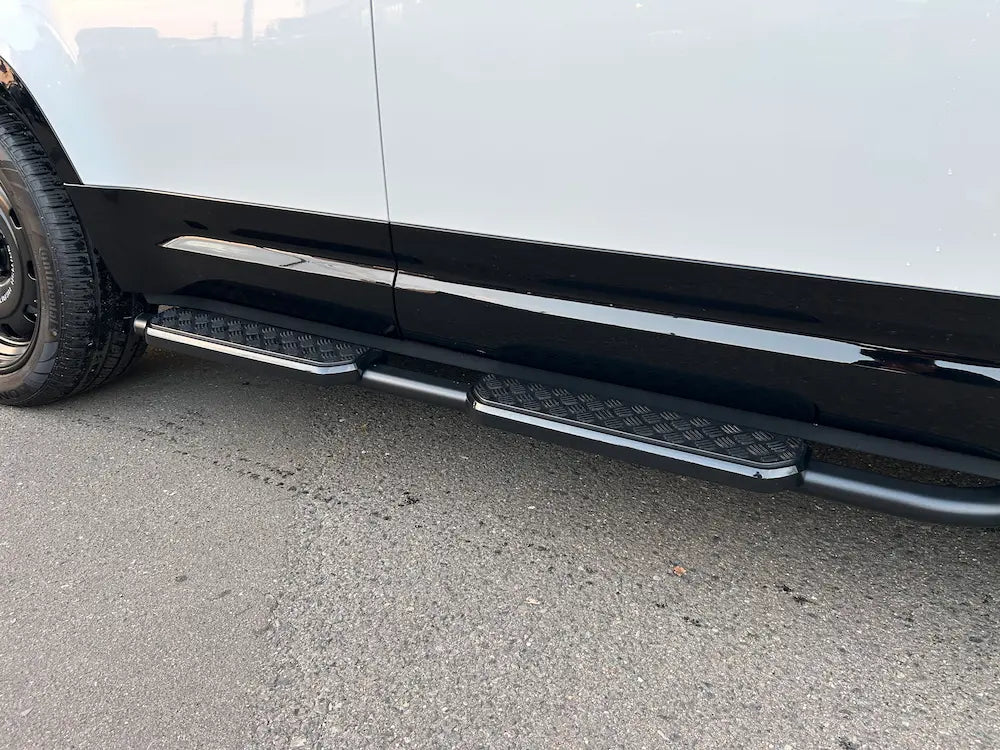 ディフェンダー　サイドステップ　純正ステップ　ステップ　URBAN 電動サイドステップ　ディフェンダー110