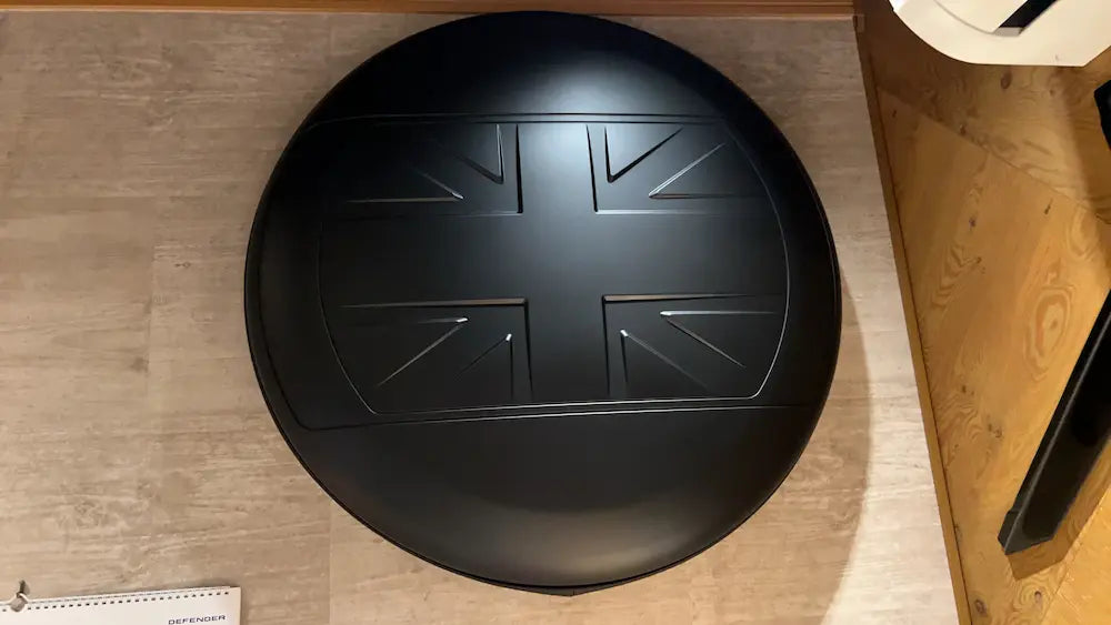 新型ディフェンダー ディフェンダー110 90 130 L633  スペアタイヤカバー スペアホイールカバー ユニオンジャック DEFENDER