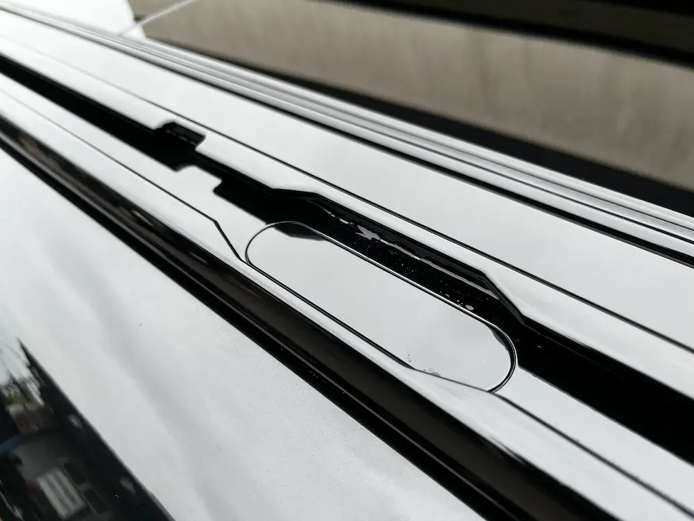 新型ディフェンダー ディフェンダー110 90 130 L663 ルーフレール ルーフラック アウトドア キャンプ V8 OCTA オクタ New Defender L633 Roof Rails