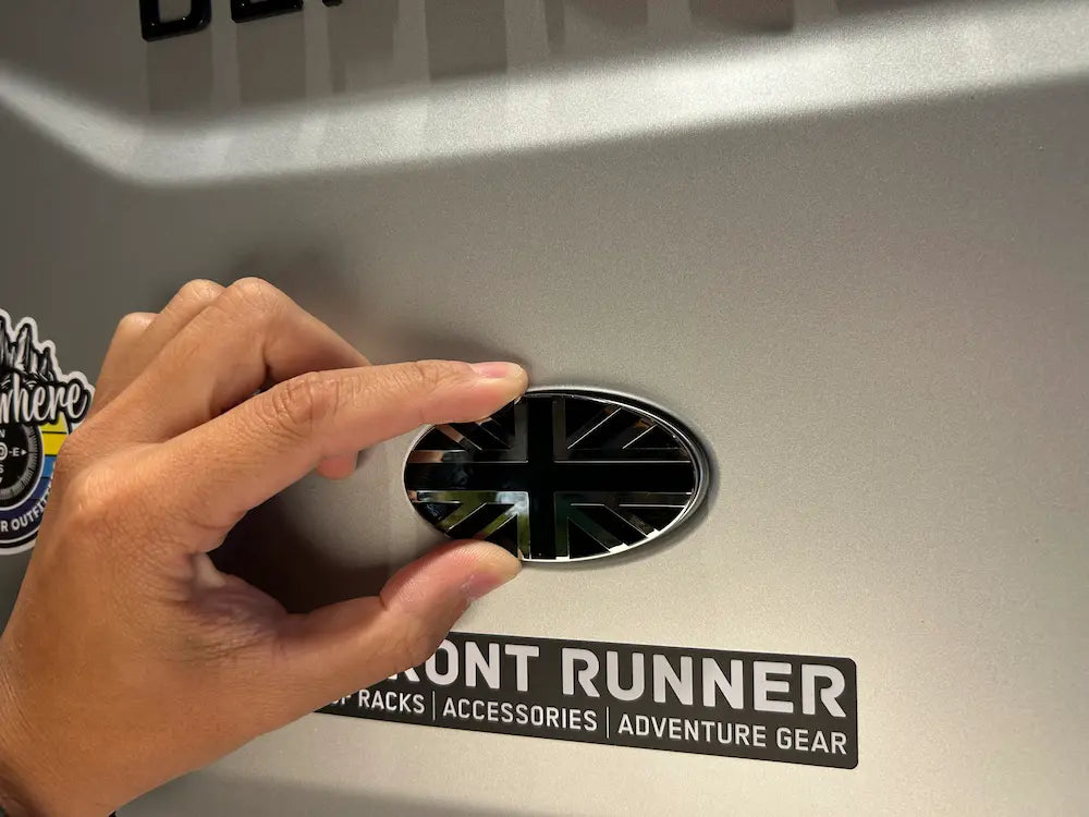 ディフェンダー 110 90 130 ユニオンジャック オーバルバッチ 擬似七宝焼き 日本製