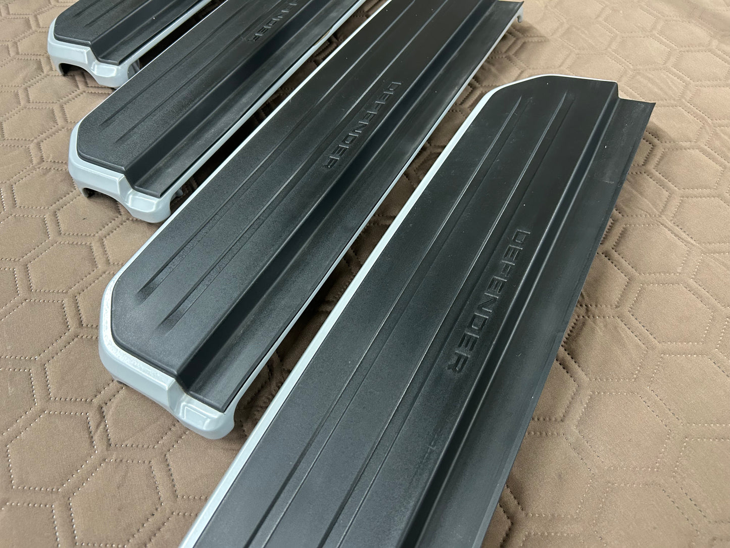 純正ステッププレート シルバー 4枚セット