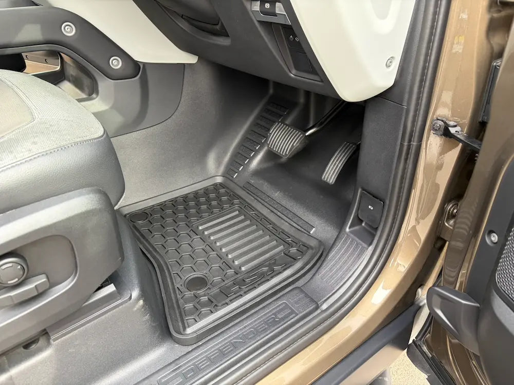 新型ランドローバー ディフェンダー110 90 130 ラグジュアリーマット