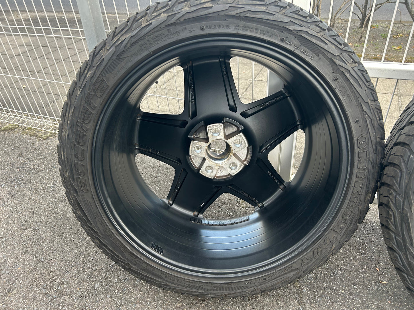 KAHN MONDIAL RETRO RS-FORGED LIGHT 中古