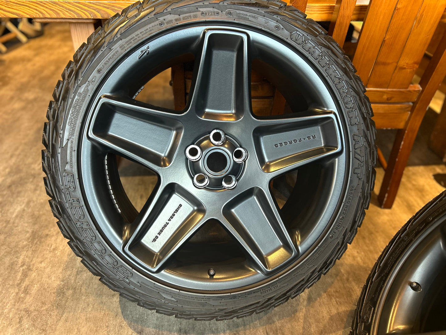 KAHN MONDIAL RETRO RS-FORGED LIGHT 中古