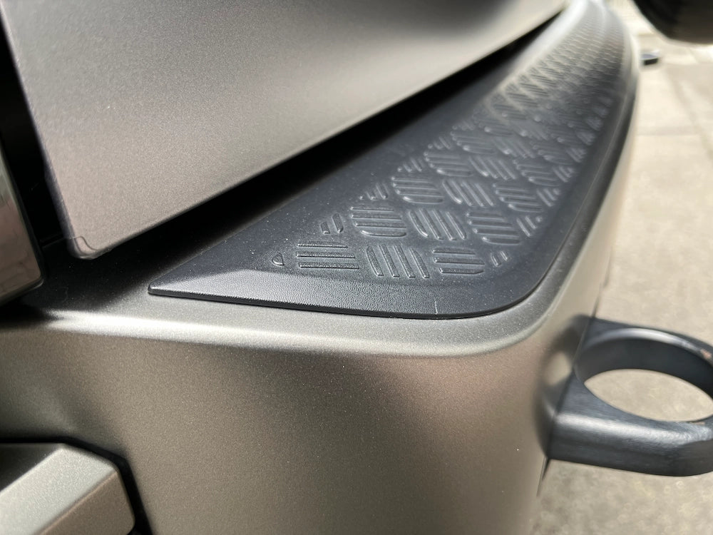 新型ディフェンダー ディフェンダー110 90 130 L663 リアバンパー 新型ディフェンダー ディフェンダー110 90 130 L663 リアバンパー
